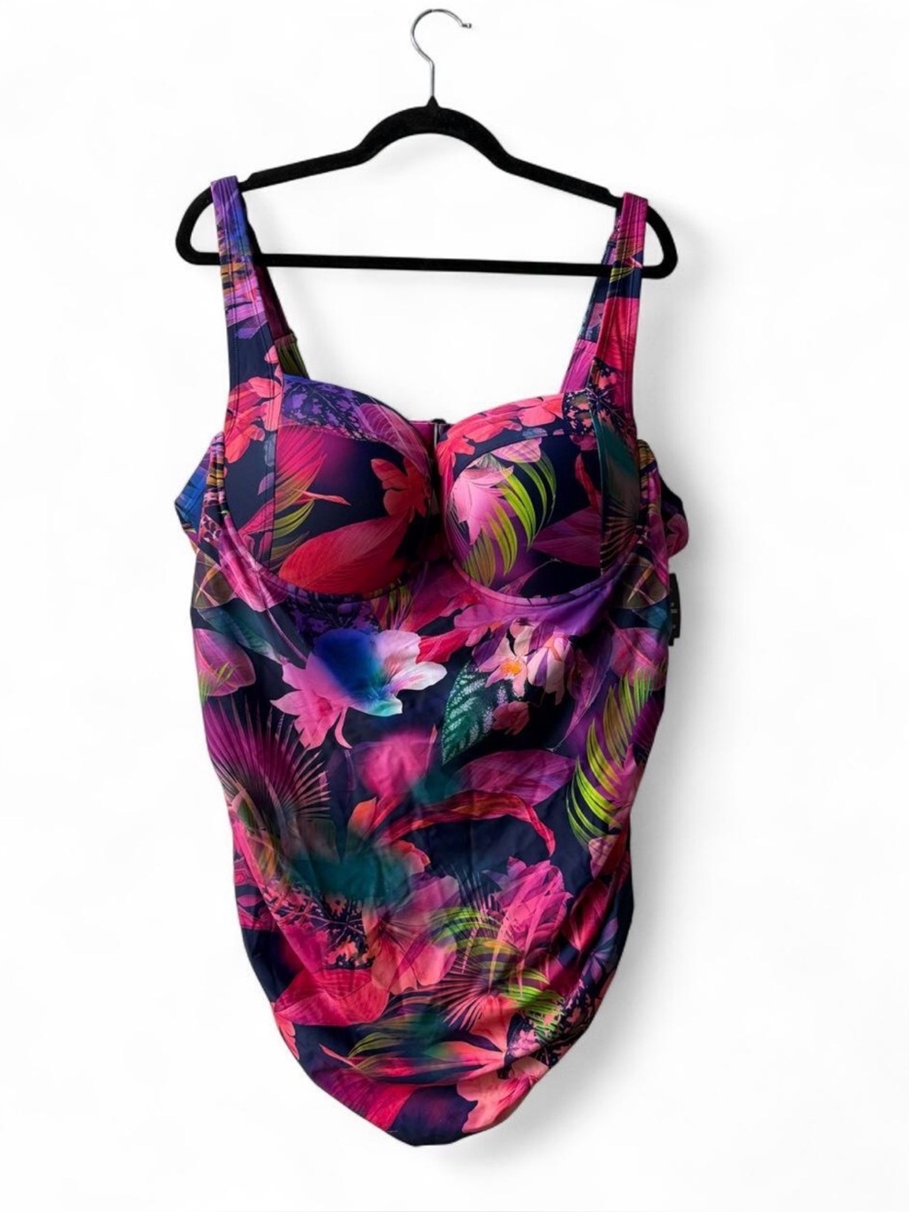 Torrid Floral Push-Up One Piece Swimsuit Size 4 DD Brand New With Tags